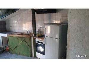 T1 bis terrasse 3eme étage au centre