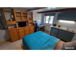 Belle chambre meublée