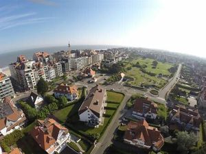 Garage à louer à Het Zoute € 1.900 (LI7PK) - immo BiS | Zimmo