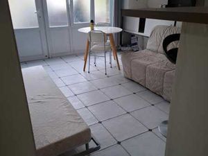 A louer grand kot indépendant