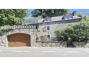 Charmante maison 3 chambres avec terrasse et garage