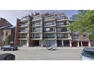 Studio avec balcon à rénover  investissement idéal