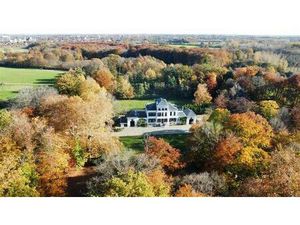 Château à vendre avec garage et 6 chambres   Hasselt (RBU83317)