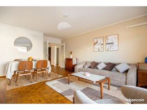 Charmant et confortable T3 de 80 m² + 15 m² de Terrasse idéalement situé rue de Lodi