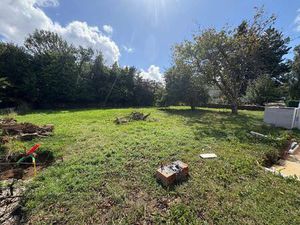 Terrain constructible viabilisé à vendre