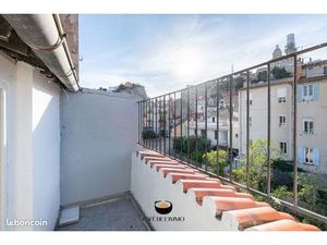 Studio 1 pièce 20 m²