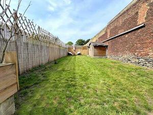 Superbe immeuble polyvalent