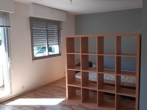 Appartement F1 - proche école infirmière et d'école de commerce