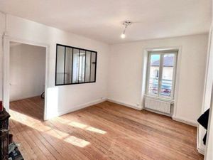 Bel appartement de plus de 80 m² avec garage et espace extérieur