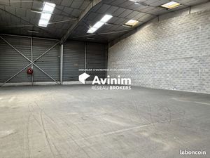 Local 855 m² Marseille