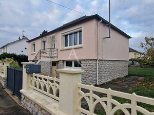 Vente Maison à Évron (53600) : à vendre / 63m² Évron