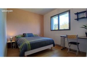 Chambre à louer à Saint Cyr Au Mont d'Or