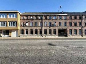 Complexe immobilier de plus de 600m²