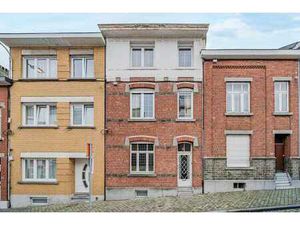 Maison unifamiliale dans le quartier des Hougnes