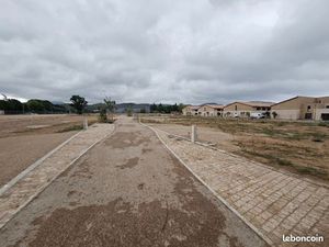 Terrain 297 m² Peyrolles En Provence