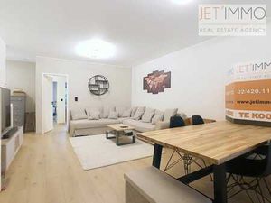 Superbe R-d-chaussée 1 chambre avec double jardin et parking