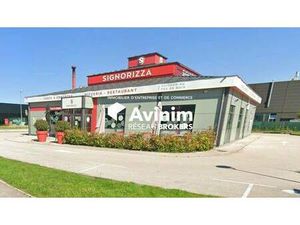 Local commercial à vendre