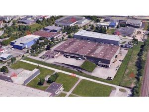 Local d'activités à vendre