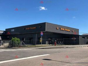 Local d'activités à vendre