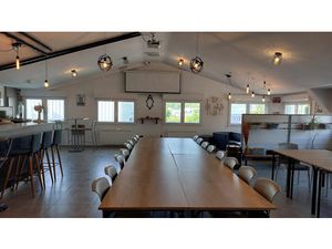 Location locaux professionnels 149 m² à Annecy (74000)  1 404 €