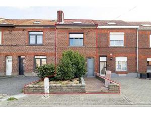 MAISON AVEC GRAND JARDIN