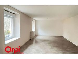 Location appartement  104 m² T-4 à Saulxures-sur-Moselotte  545 €