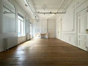 Bureau ±100 m² - Sainte-Catherine