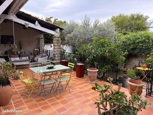 Villa T5 Saint Mitre les remparts