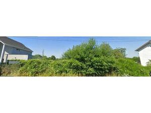 Terrain constructible viabilisé à vendre