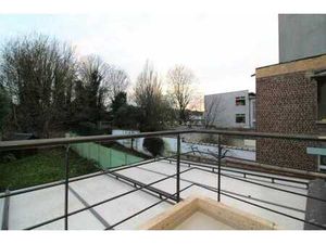 Boulevard Sylvain Dupuis - Appartement 2ch +/- 65m² avec ter