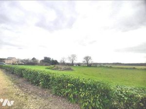 Terrain constructible viabilisé à vendre