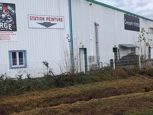 Local commercial à Istres – 174m²