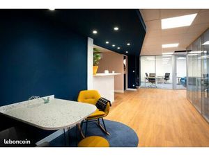 Bureau équipé pour 3 personnes - coworking