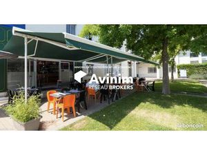 Restaurant 181 m² Vitrolles