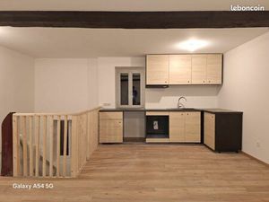 T5 lumineux  complètement rénové 84m2