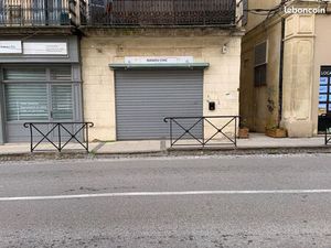 Location local commercial 800 euros/mois