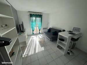 Studio meublé 22m2 + garage