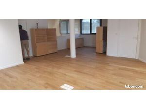 Bureaux / commerce / prof. Libérale / santé 135 m² RDC état neuf belles prestations - VANC