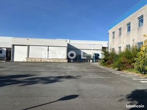 Local d'activité 5 346 m²