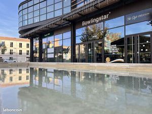 Local 80 m² Salon-de-Provence