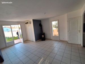 Belle maison moderne de type 3 avec jardin