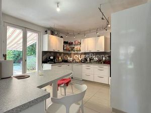 Maison 6 pièces 174 m²