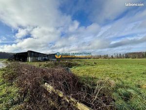 Maison 1 pièce 600 m²