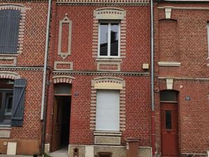 Location maison 6 pièces 84 m² à Amiens (80000)