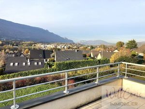 Location appartement 5 pièces 98 m² à La Motte-Servolex (73290)