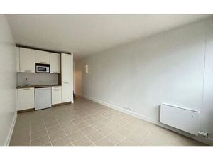 Location appartement  20.36 m² T-1 à Puteaux  930 €