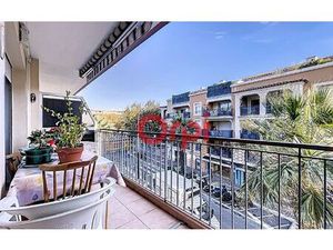 Appartement Le Plan-de-la-Tour m² T-3 à vendre  290 000 €