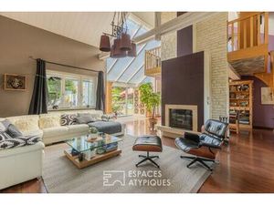 Maison familiale avec piscine et dépendance