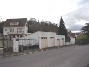 La Ferté sous Jouarre  proche toutes commodités à pied  maiosn en bon état