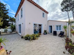 Maison T4 + dépendance proche centre-ville